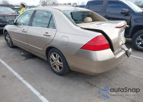 2007 Honda Accord 2.4 Ex из США, поврежденный, VIN 1HGCM56837A115872